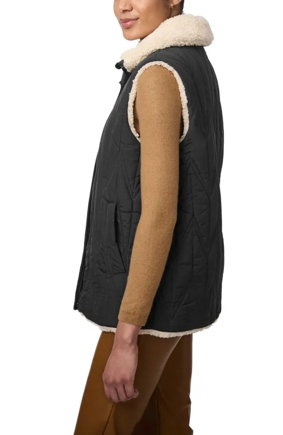 Quilted Faux Fur Lined Vest Black